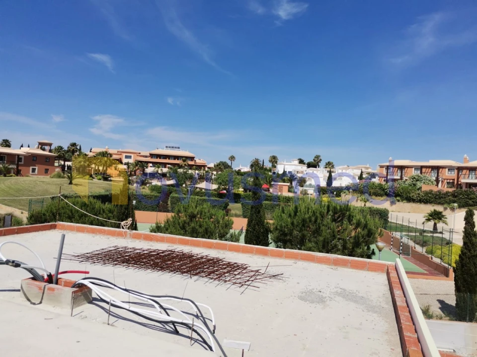 Moradia T4 para Venda em Lagoa e Carvoeiro Foto 7