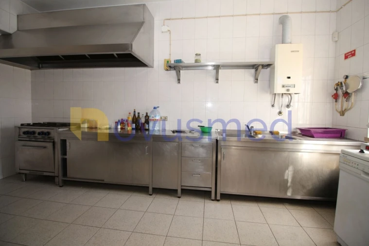 Loja para Venda em Albufeira e Olhos de Água Foto 10