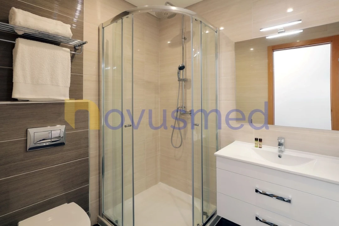 Moradia T10 para Venda em Albufeira e Olhos de Água Foto 19