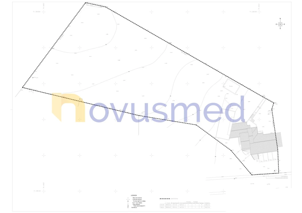 Moradia T10 para Venda em Albufeira e Olhos de Água Foto 32