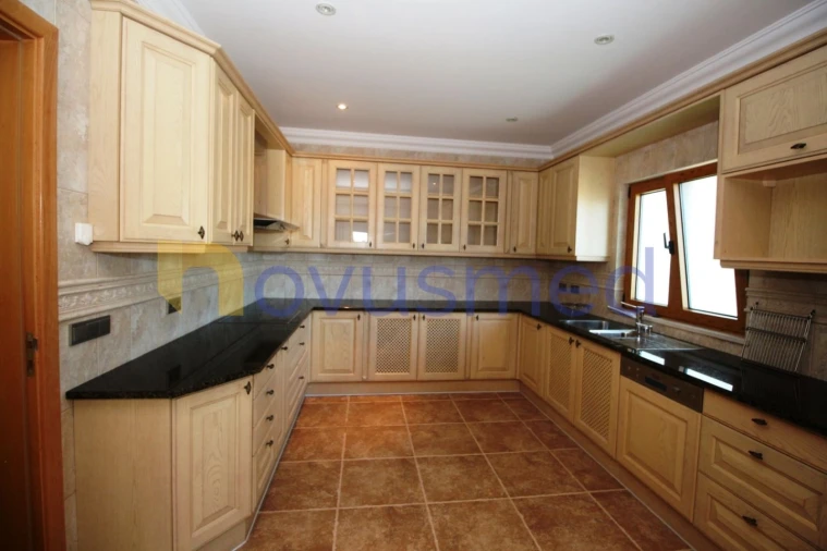 Moradia T5 para Venda em Paderne Foto 15