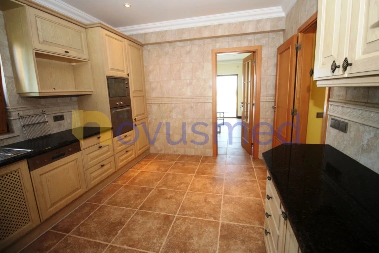 Moradia T5 para Venda em Paderne Foto 18