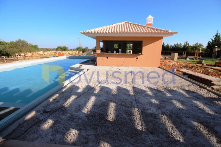 Moradia T5 para Venda em Paderne Foto 21