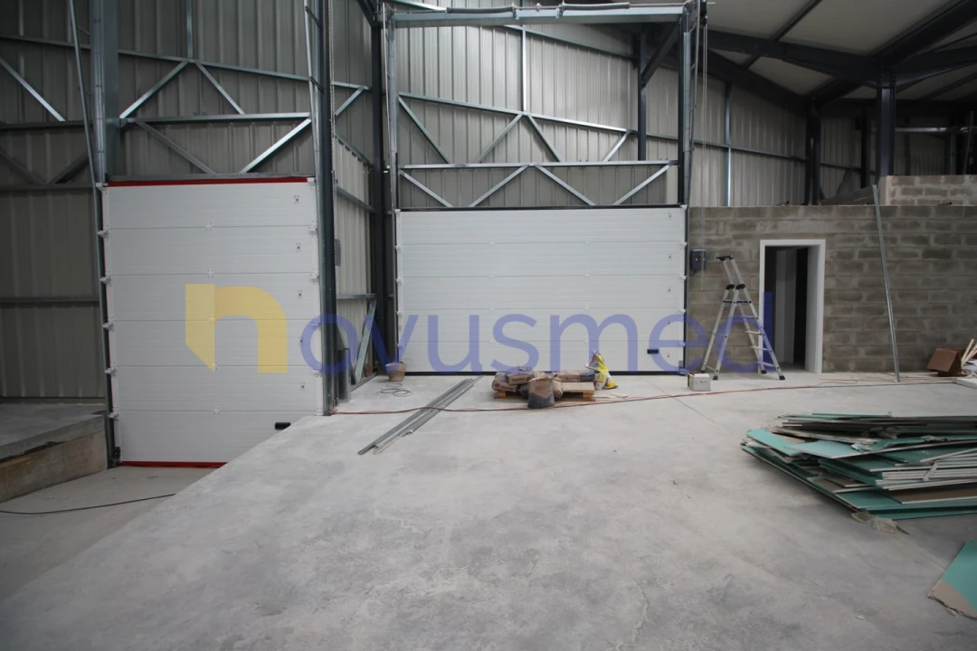 Armazém para Arrendamento em Algoz e Tunes Foto 9