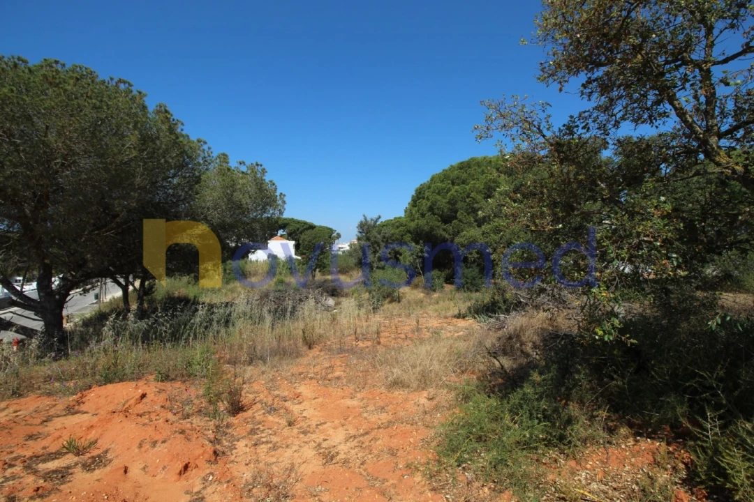Terreno para Venda em Albufeira e Olhos de Água Foto 15