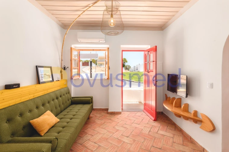 Moradia T2 para Venda em Albufeira e Olhos de Água Foto 3