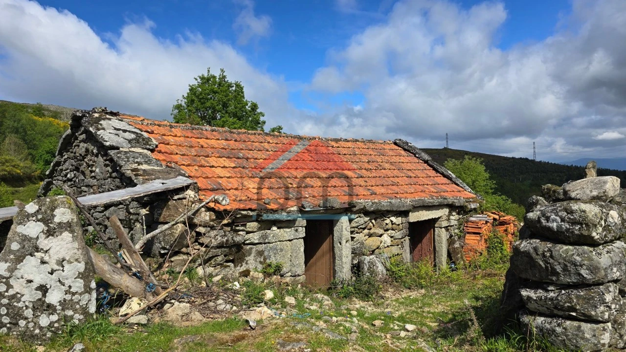 Moradia T1 para Venda em Gave Foto 1