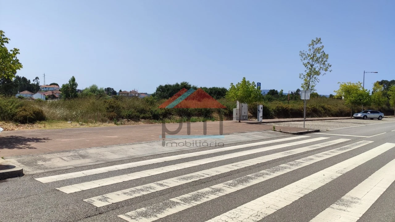 Terreno para Venda em Valença, Cristelo Covo e Arão Foto 3