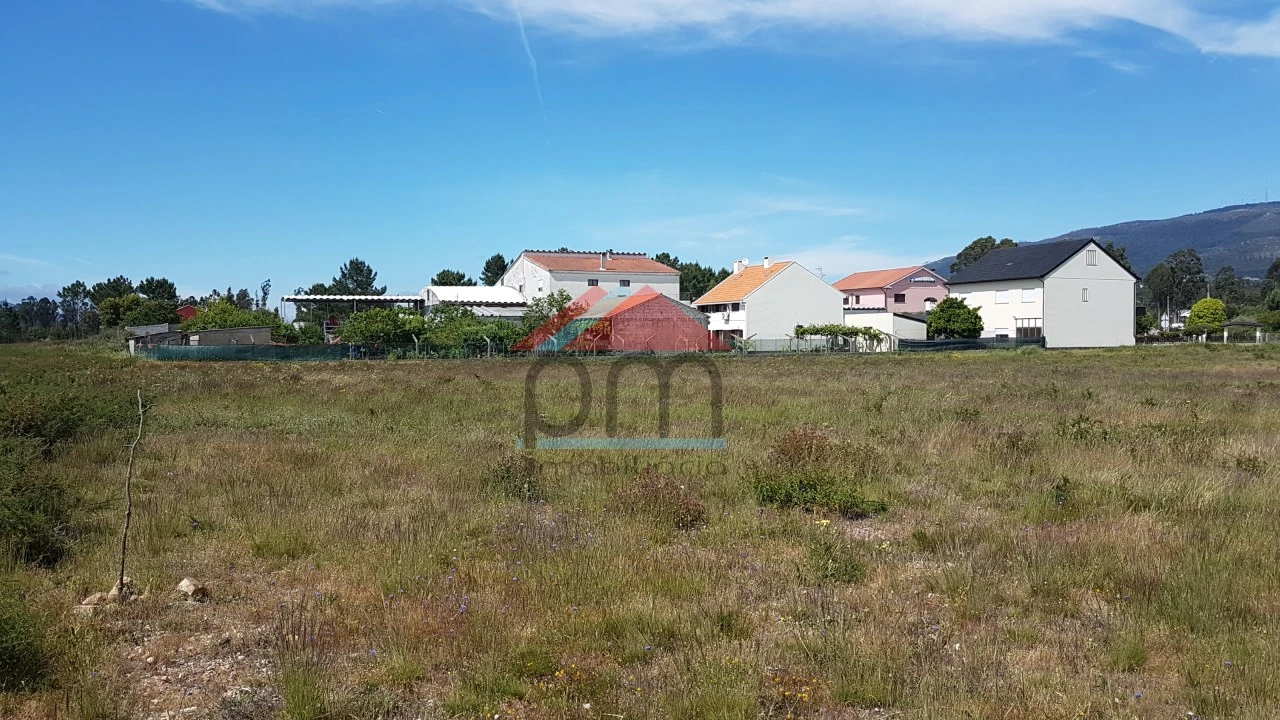 Terreno para Venda em Valença, Cristelo Covo e Arão Foto 5