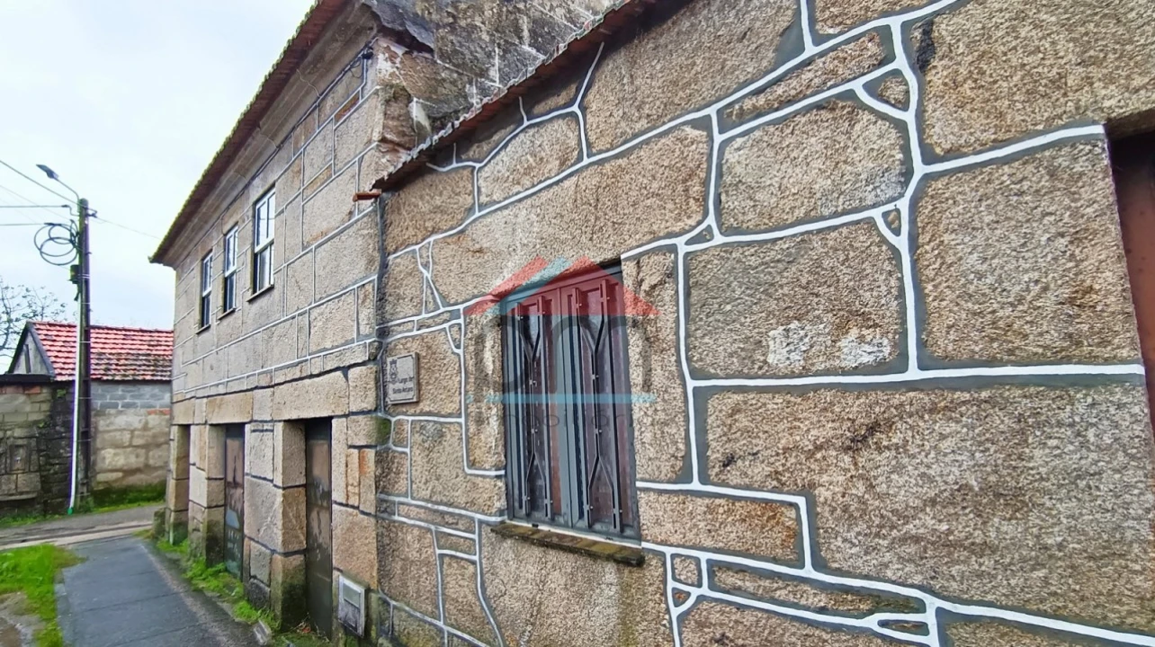 Moradia T2 para Venda em Ceivães e Badim Foto 8