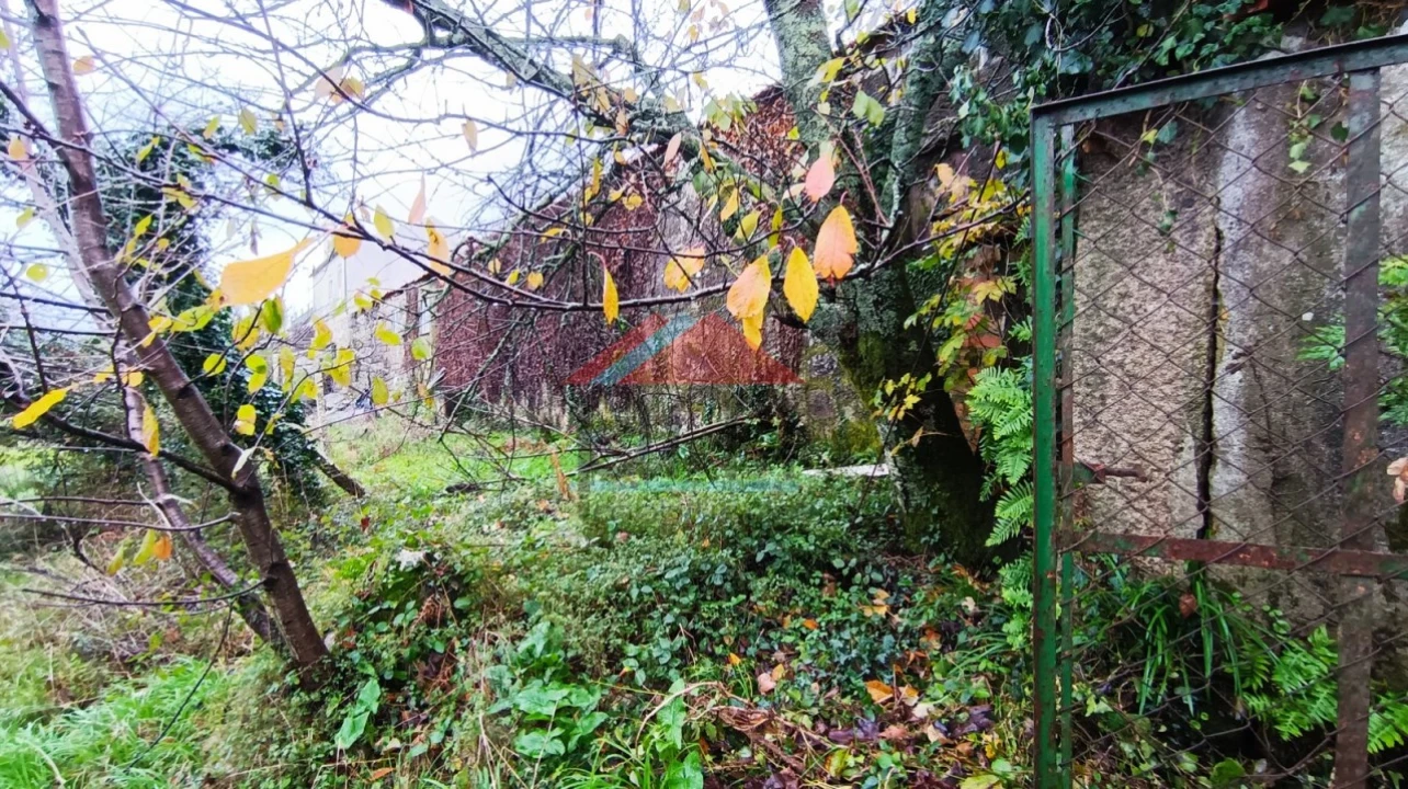 Moradia T2 para Venda em Ceivães e Badim Foto 9