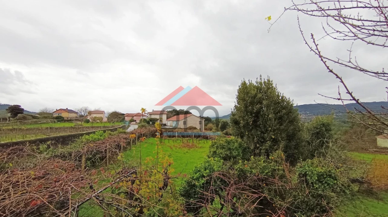 Moradia T2 para Venda em Ceivães e Badim Foto 15