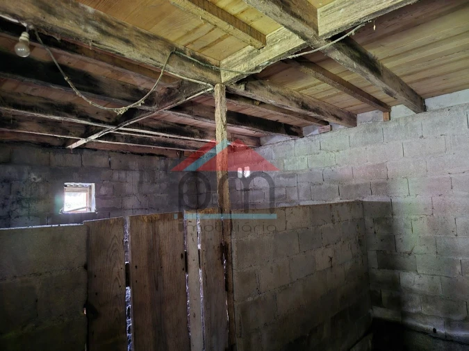 Moradia T1 para Venda em Tangil Foto 6