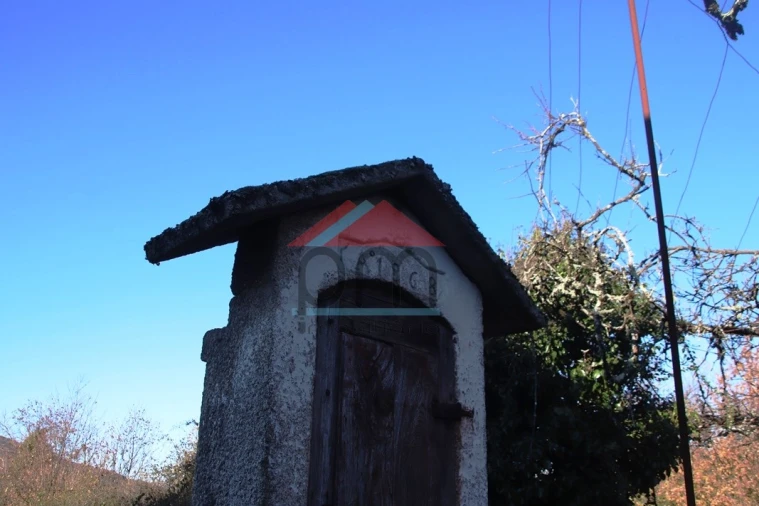 Moradia T3 para Venda em Ruivães e Campos Foto 32