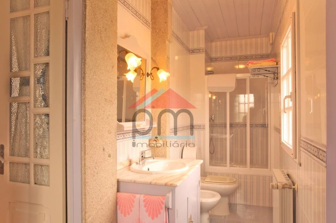 Negócio para Venda em Valença, Cristelo Covo e Arão Foto 18