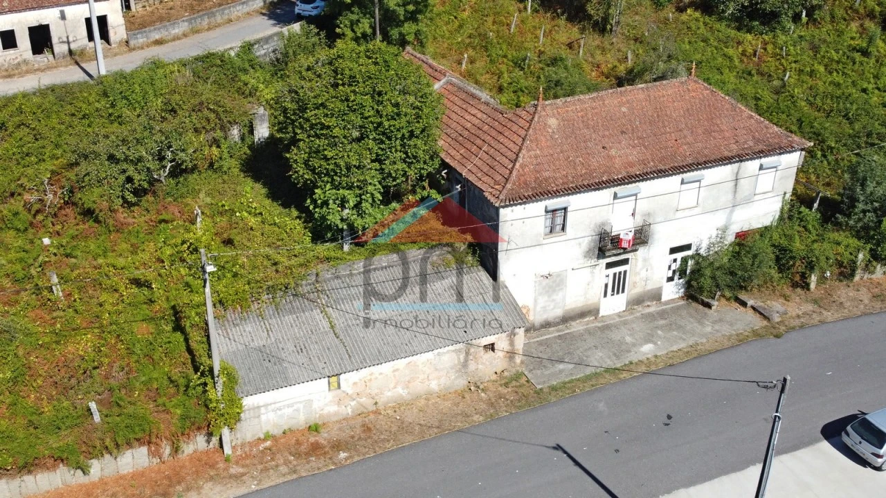 Moradia T3 para Venda em Troporiz e Lapela Foto 3