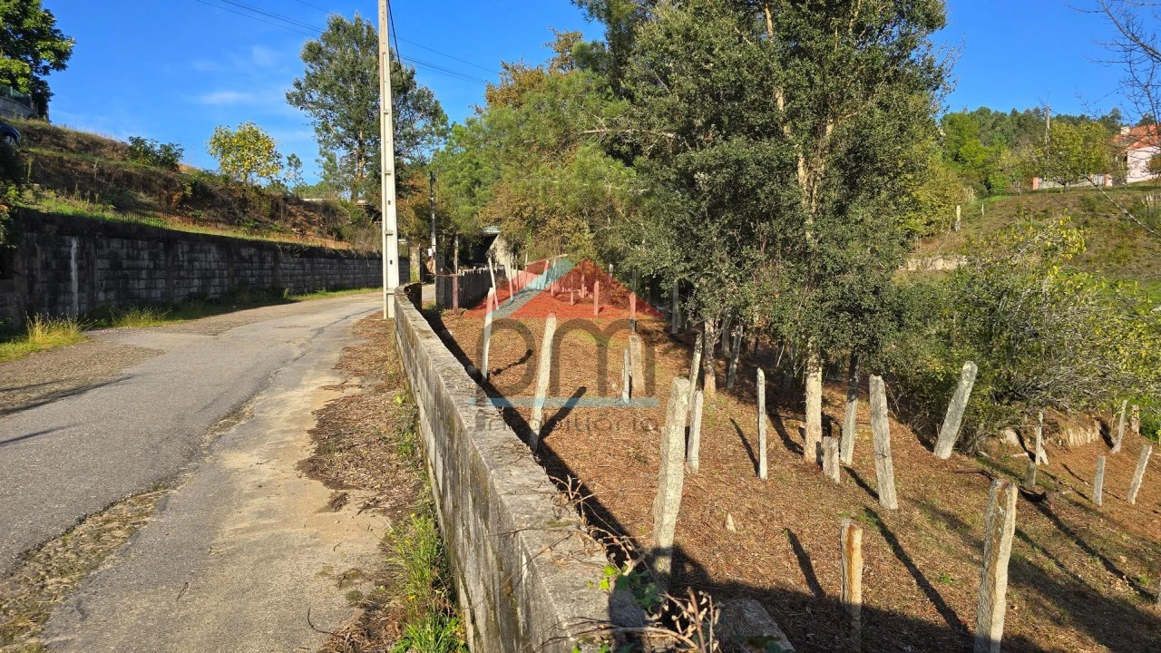 Moradia T3 para Venda em Troporiz e Lapela Foto 16