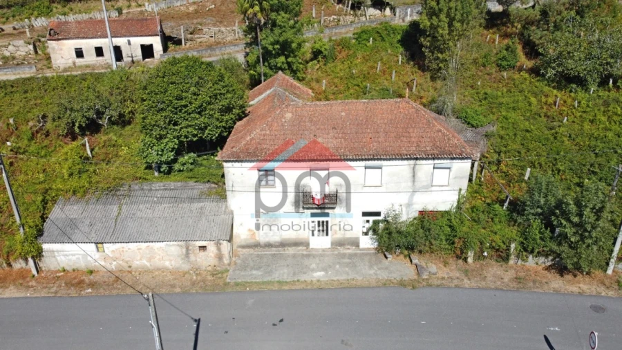 Moradia T3 para Venda em Troporiz e Lapela Foto 5