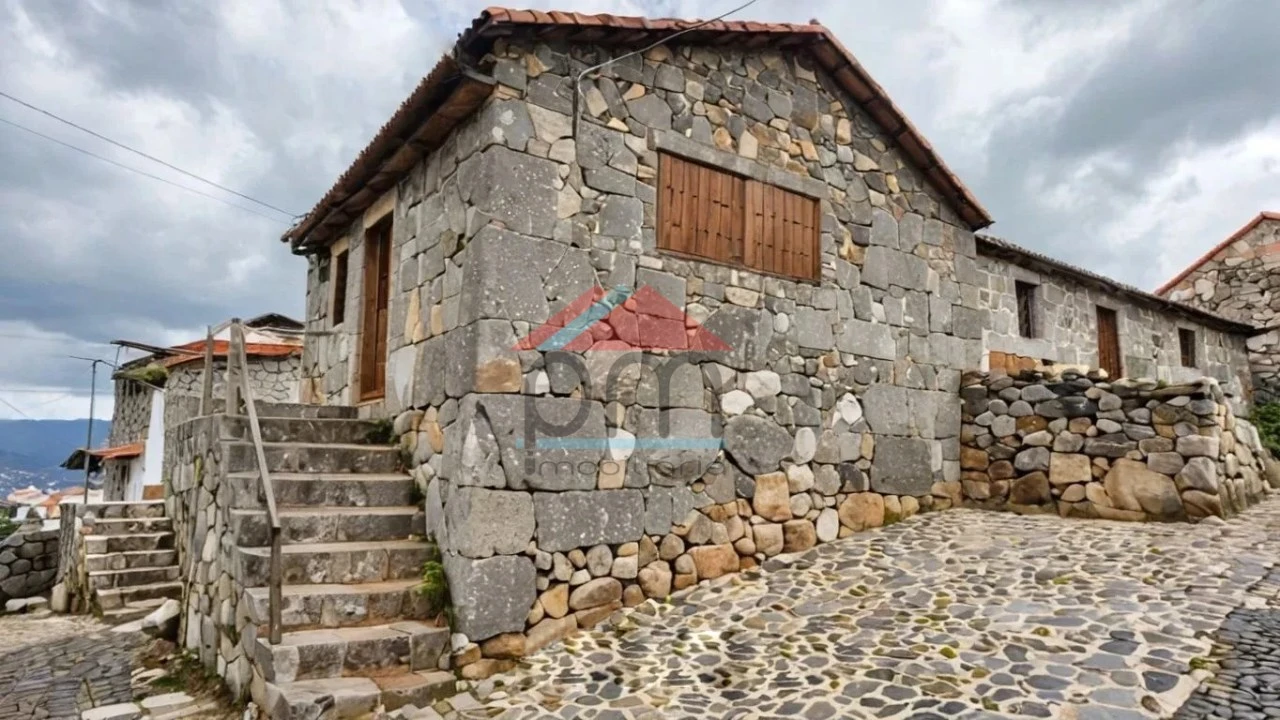 Moradia T2 para Venda em Merufe Foto 5