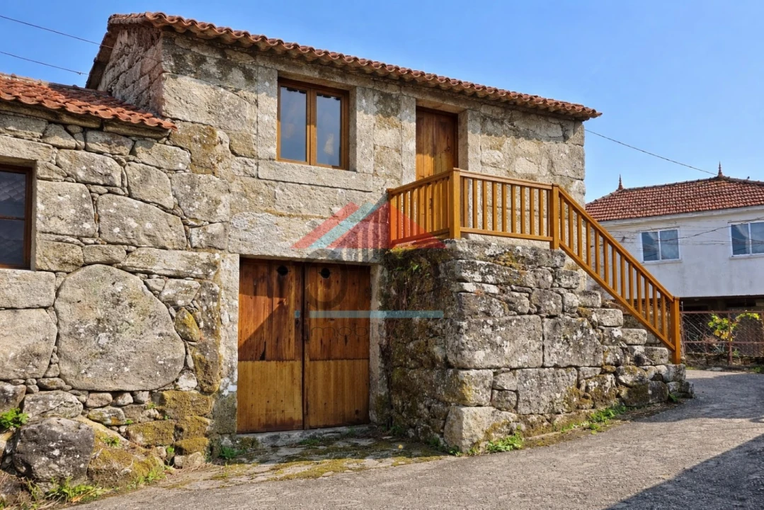 Moradia T2 para Venda em Merufe Foto 1