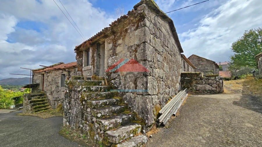 Moradia T2 para Venda em Merufe Foto 7