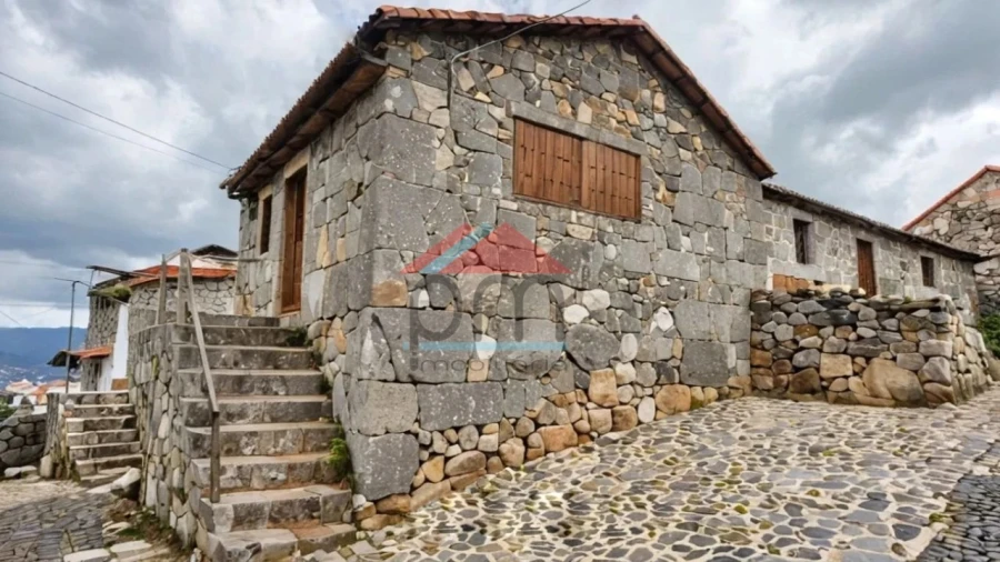 Moradia T2 para Venda em Merufe Foto 5