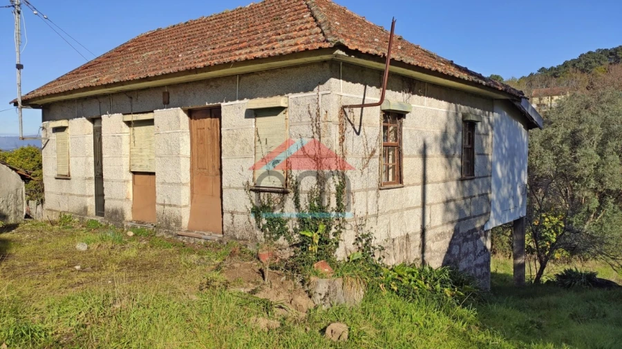 Moradia T3 para Venda em Barroças e Taias Foto 1