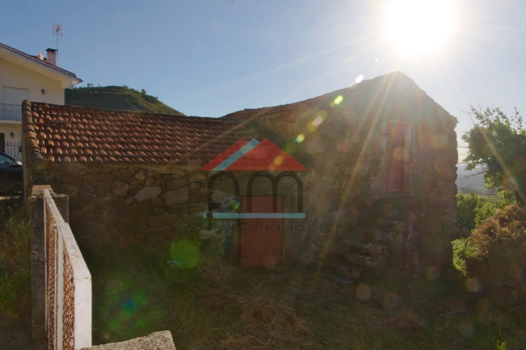 Terreno para Venda em Messegães, Valadares e Sá Foto 3