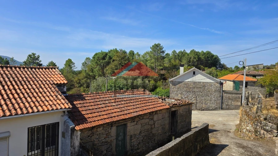 Moradia T2 para Venda em Merufe Foto 11