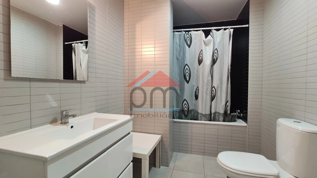 Apartamento T1 para Venda em Mazedo e Cortes Foto 5