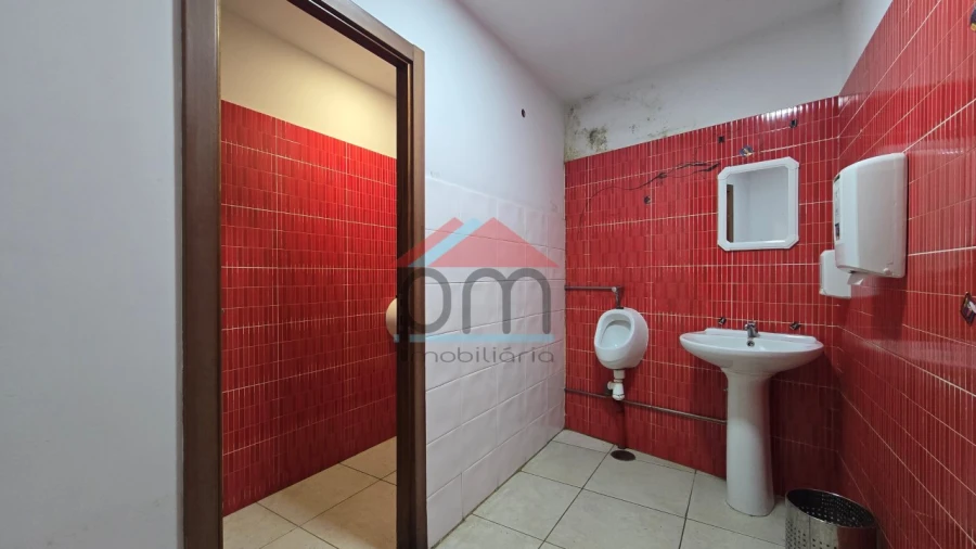 Loja para Venda em Monção e Troviscoso Foto 9