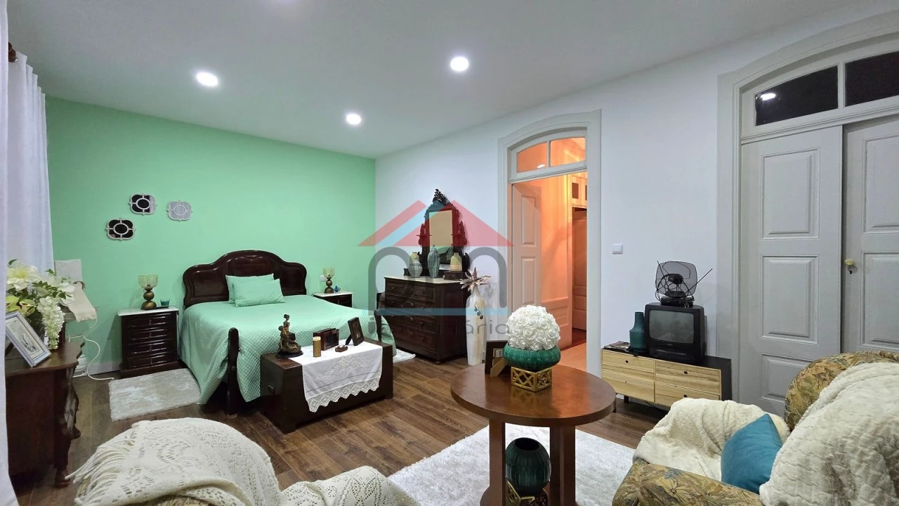 Moradia T4 para Venda em Troporiz e Lapela Foto 14