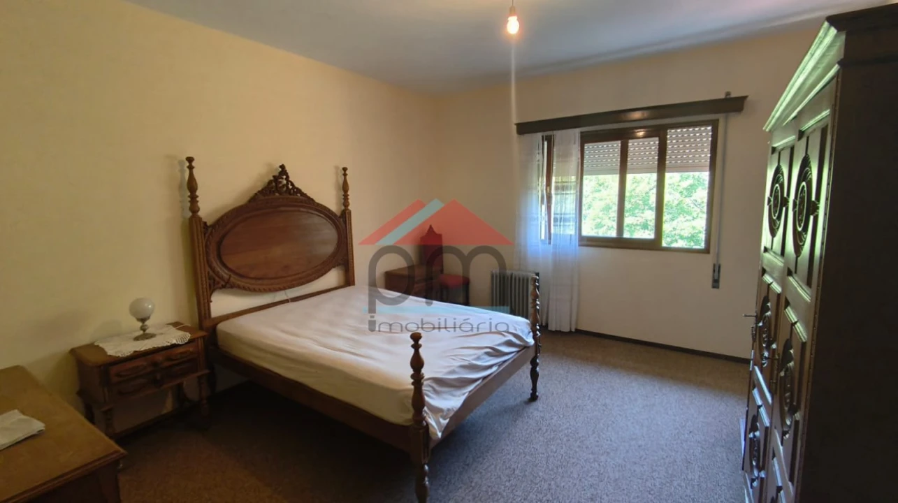 Moradia T4 para Venda em Ceivães e Badim Foto 13