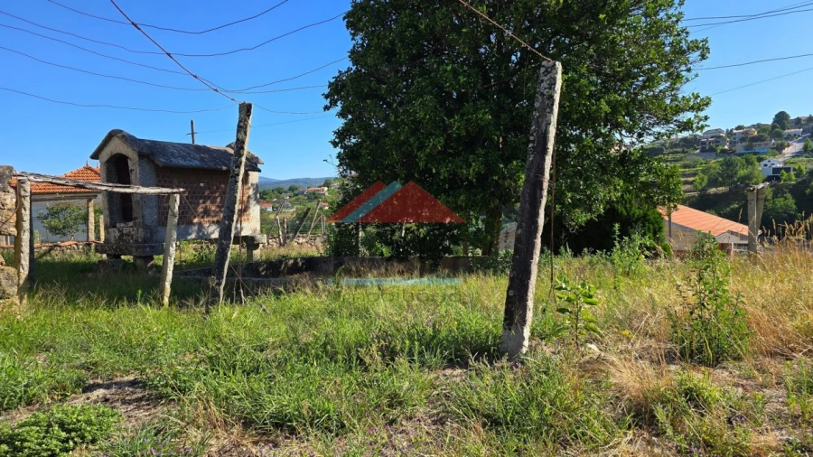 Moradia T2 para Venda em Vila e Roussas Foto 16