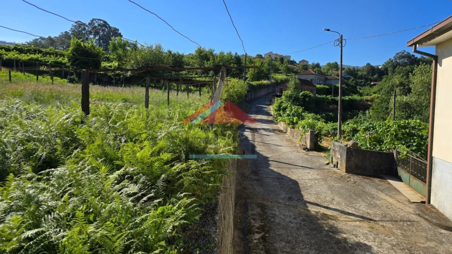 Moradia T2 para Venda em Vila e Roussas Foto 24