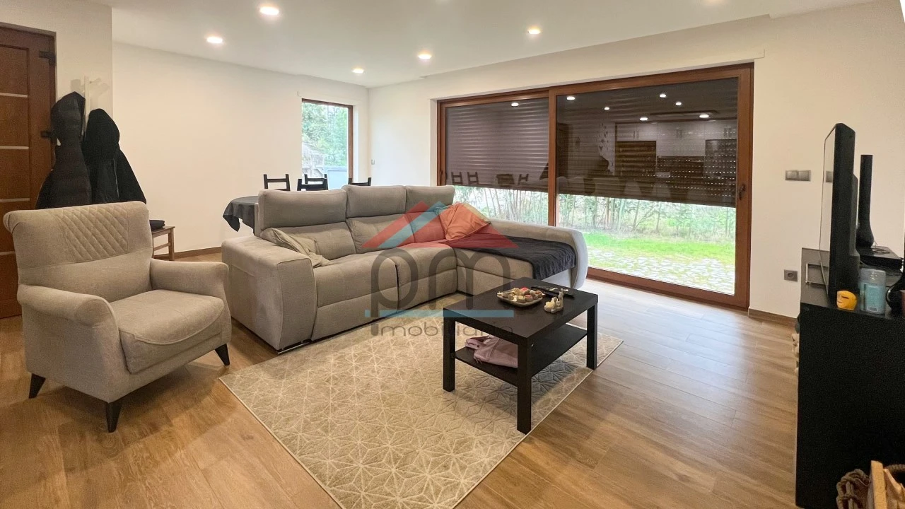 Moradia T4 para Venda em Mazedo e Cortes Foto 1