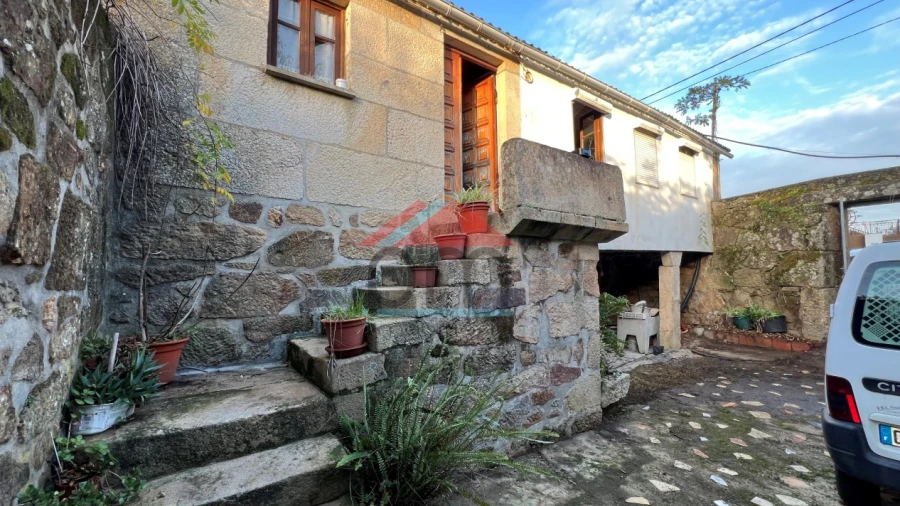 Moradia T3 para Venda em Bela