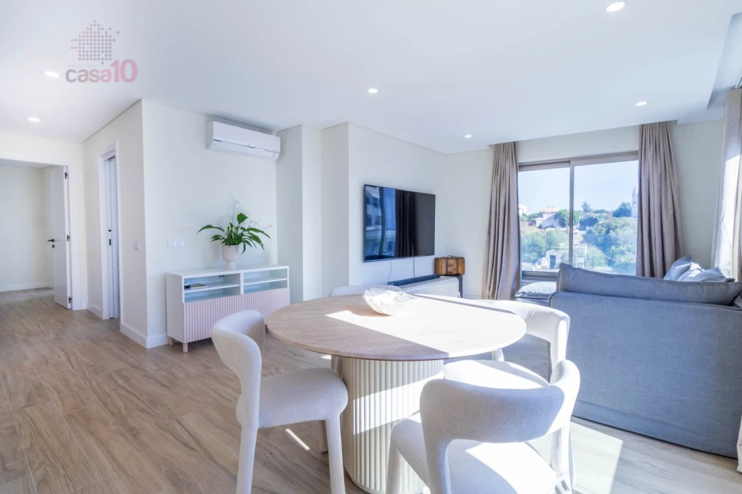 Apartamento T4 para Venda em Almancil Foto 2