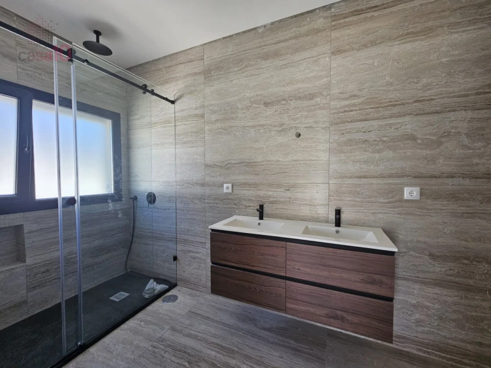 Moradia T4 para Venda em Azeitão (São Lourenço e São Simão) Foto 9