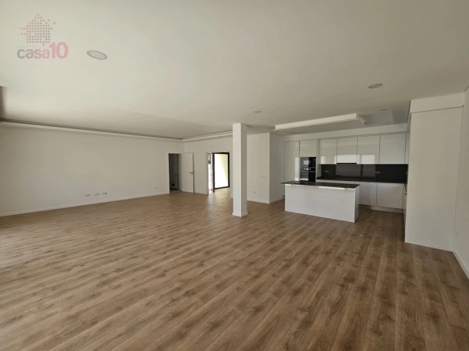 Moradia T4 para Venda em Azeitão (São Lourenço e São Simão)