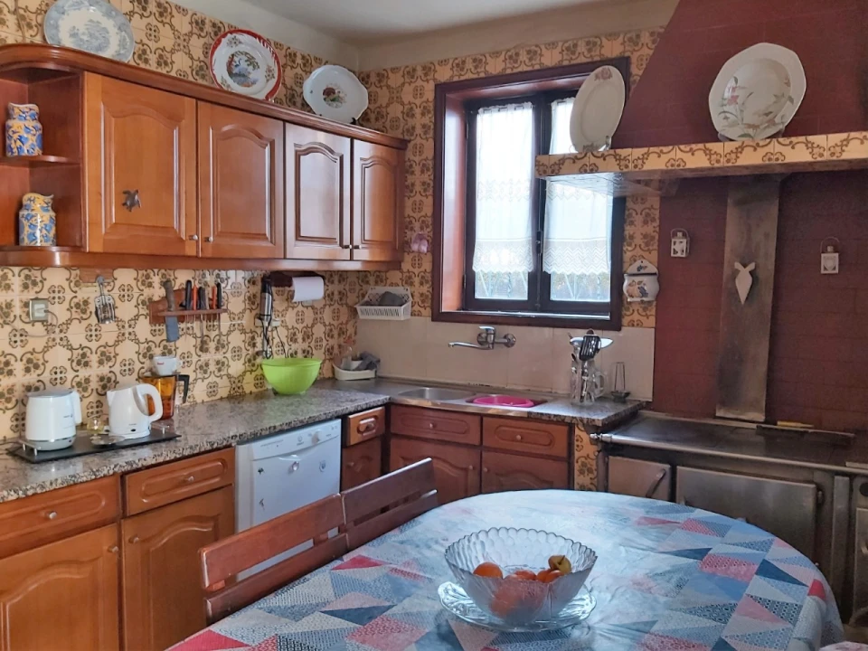 Moradia T5 para Venda em Paranhos Foto 10