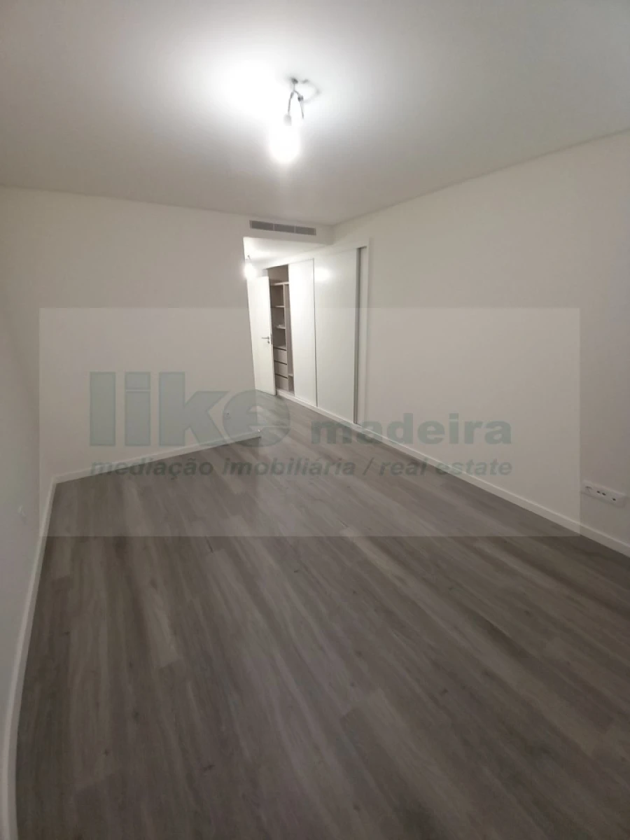 Apartamento T3 para Venda em Funchal (Se) Foto 8