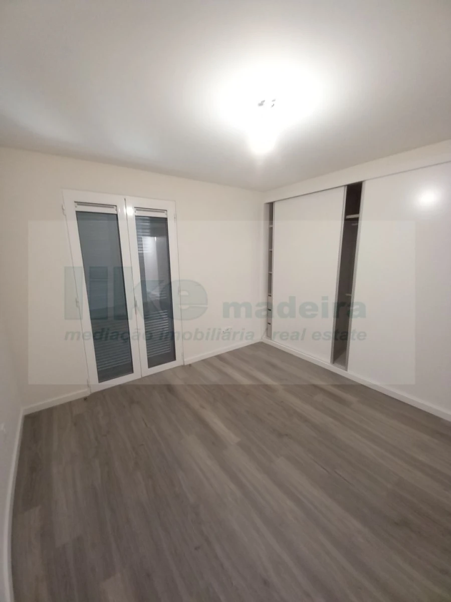 Apartamento T3 para Venda em Funchal (Se) Foto 13