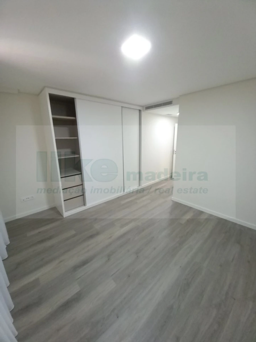 Apartamento T3 para Venda em Funchal (Se) Foto 11