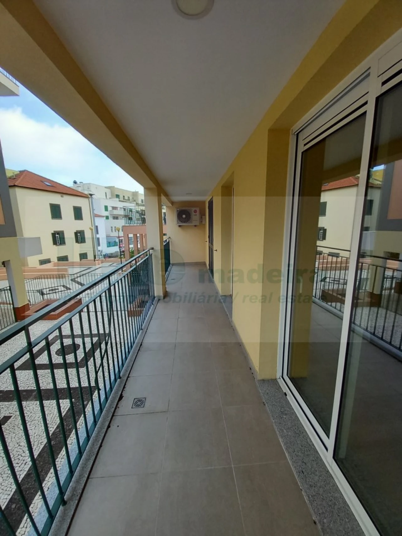 Apartamento T2 para Venda em Funchal (Se) Foto 12