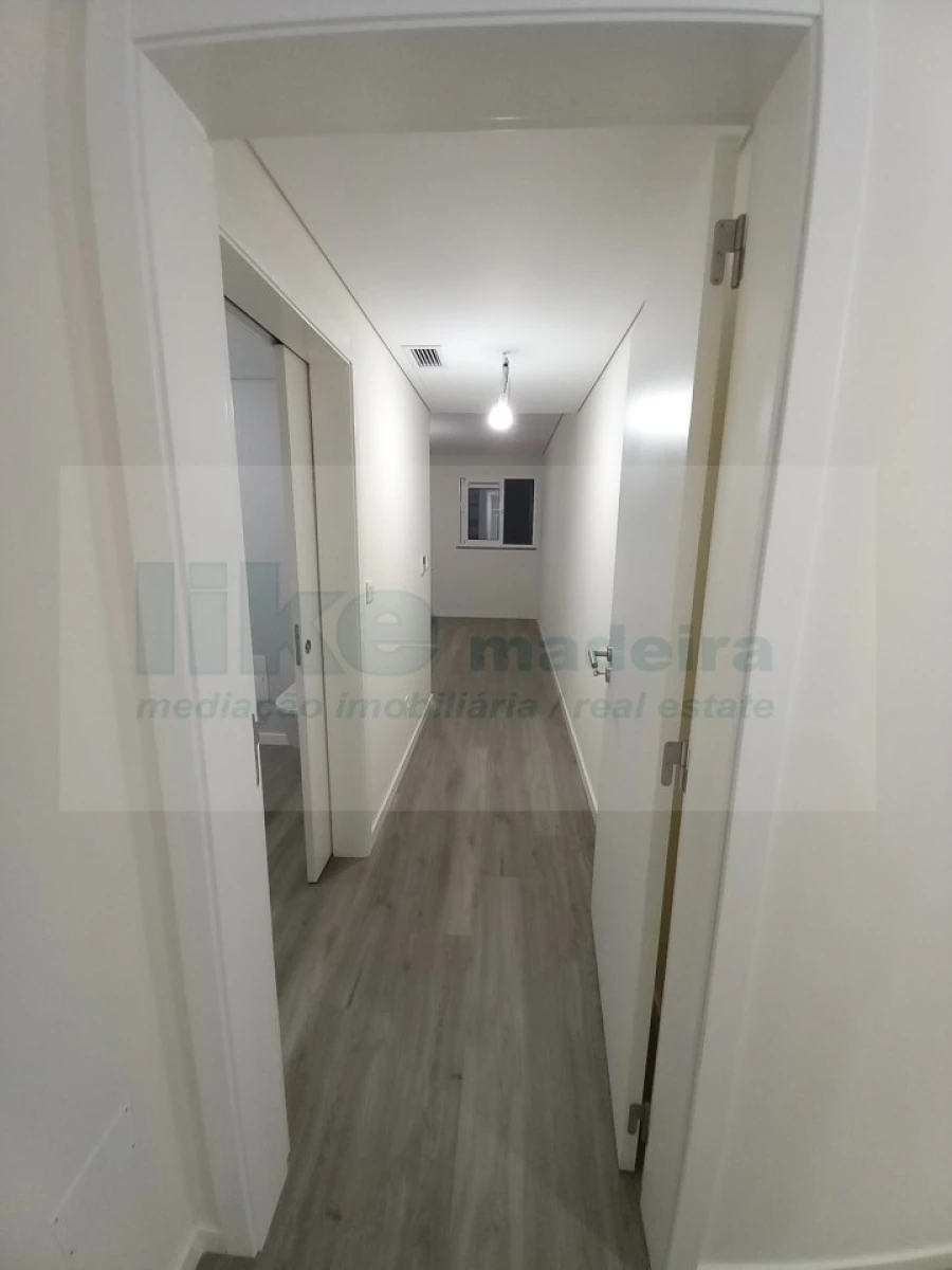 Apartamento T2 para Venda em Funchal (Se) Foto 7