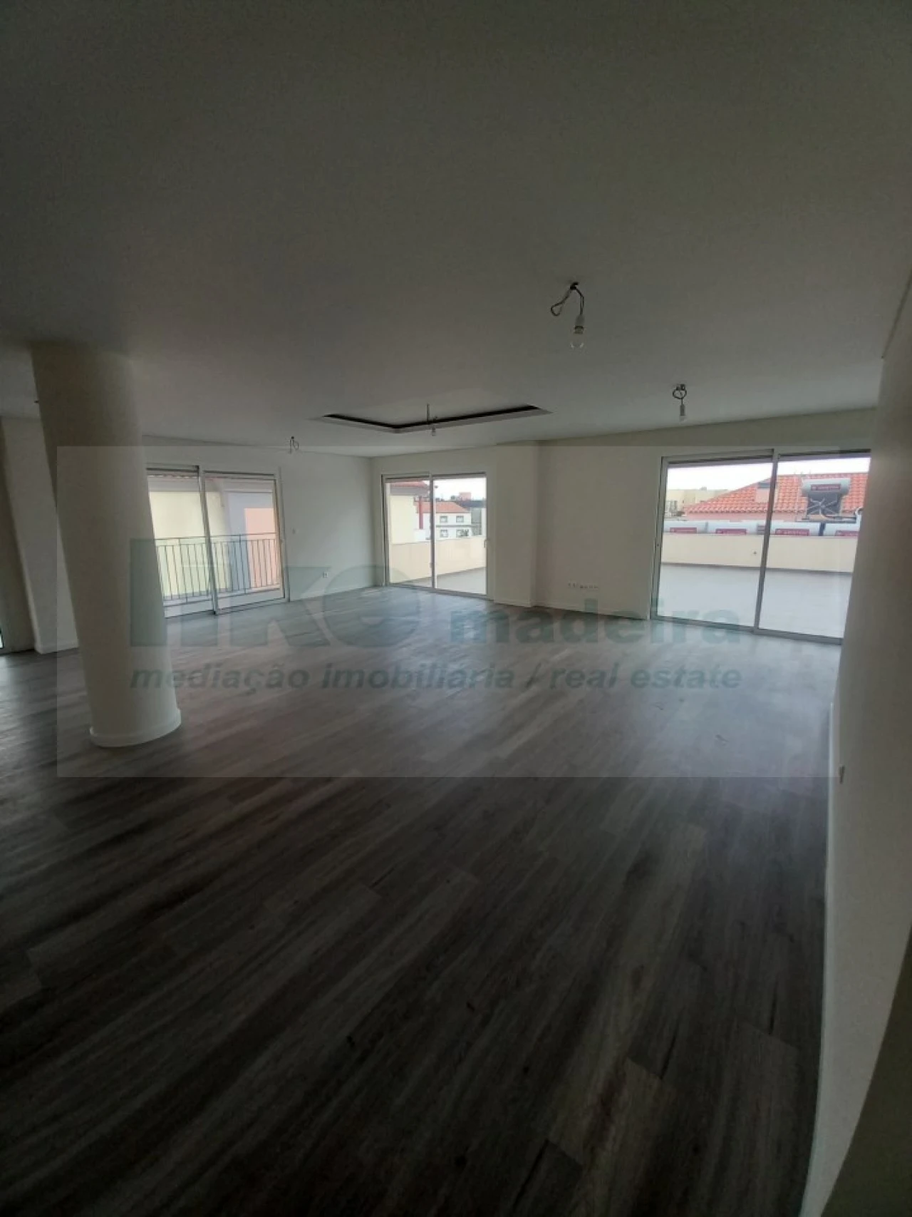 Apartamento T3 para Venda em Funchal (Se) Foto 2