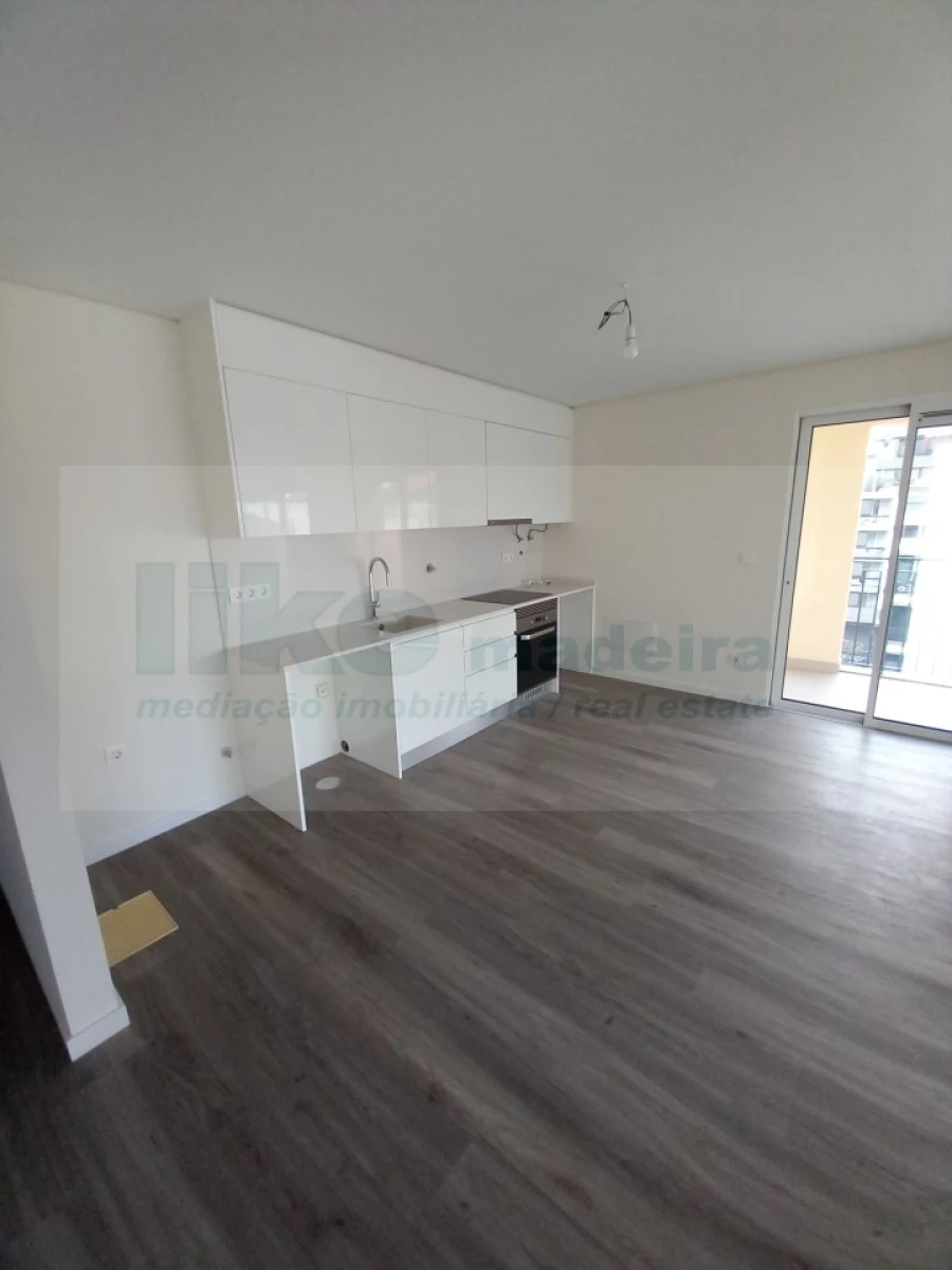 Apartamento T3 para Venda em Funchal (Se) Foto 3