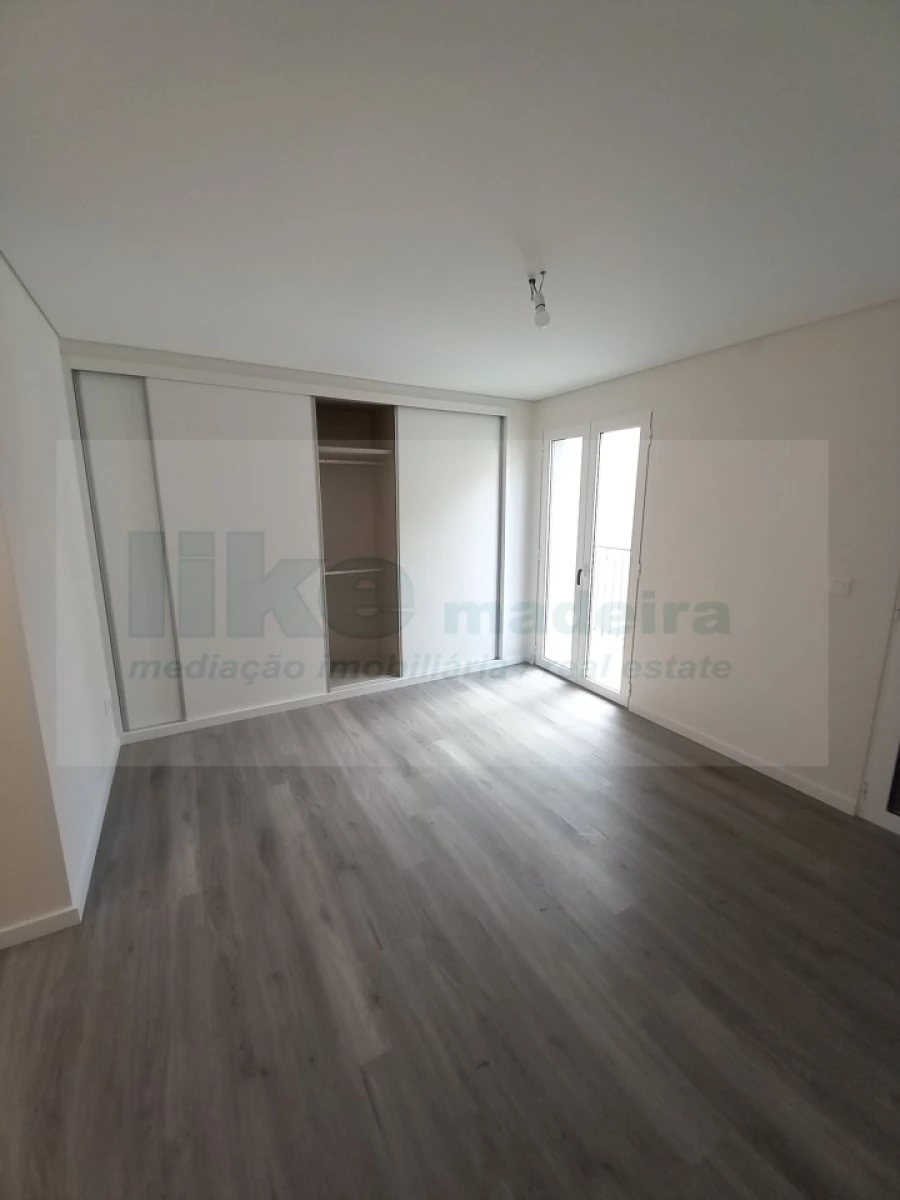 Apartamento T3 para Venda em Funchal (Se) Foto 11