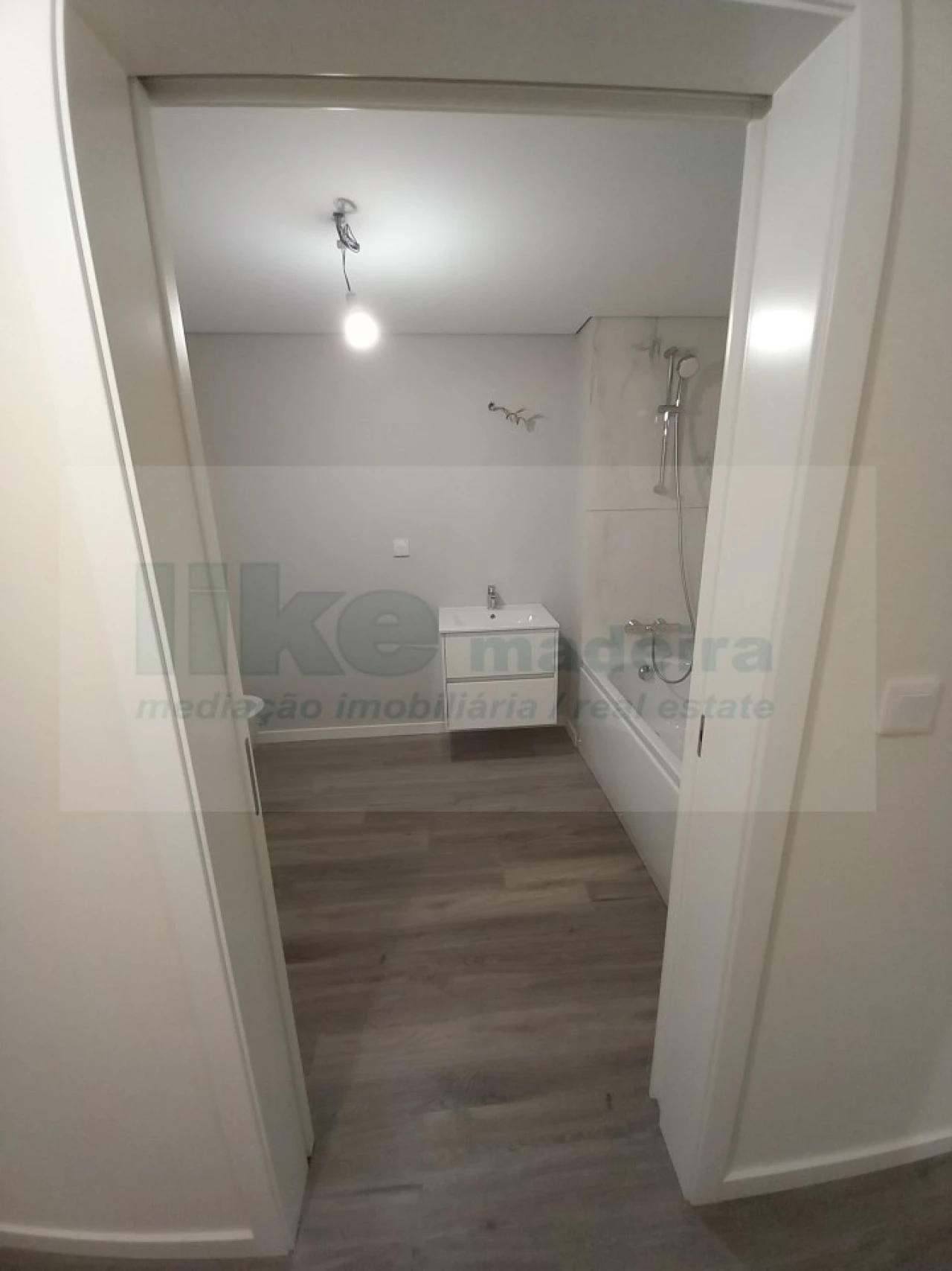 Apartamento T2 para Venda em Funchal (Se) Foto 10